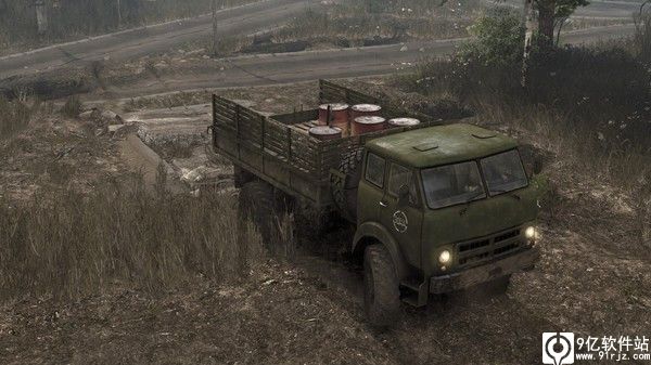 旋转轮胎泥泞奔驰手游